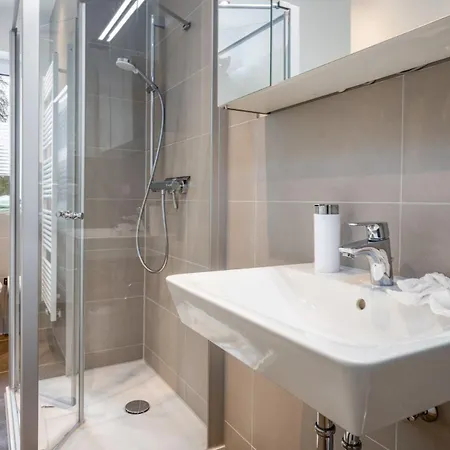 아파트 Am Darsser Ort Inkl Waeschepaket 비에크