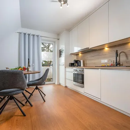 Am Darsser Ort Inkl Waeschepaket 아파트 비에크